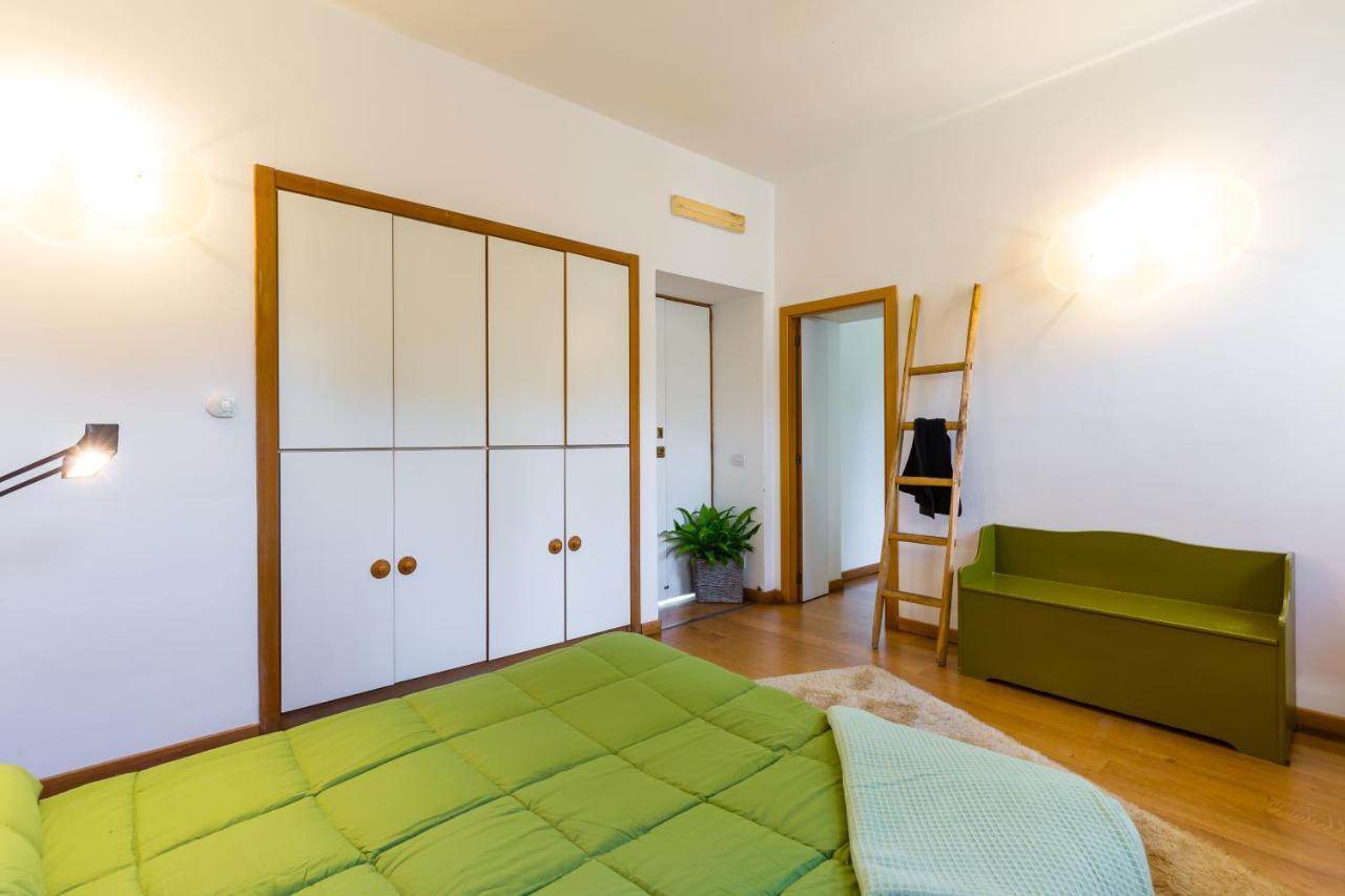 Villa Kamyhouse Una Tranquilla Struttura Nel Verde à Naples Extérieur photo