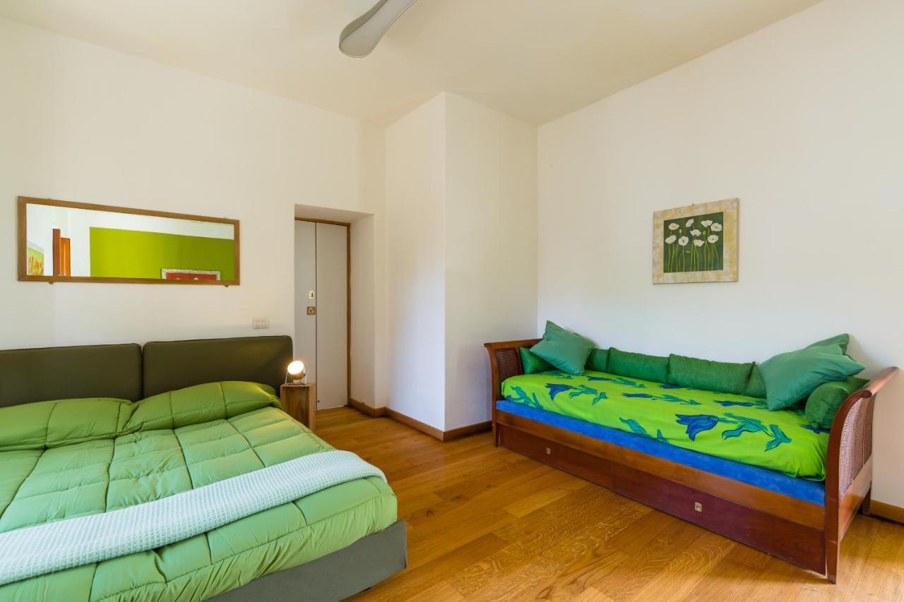 Villa Kamyhouse Una Tranquilla Struttura Nel Verde à Naples Extérieur photo