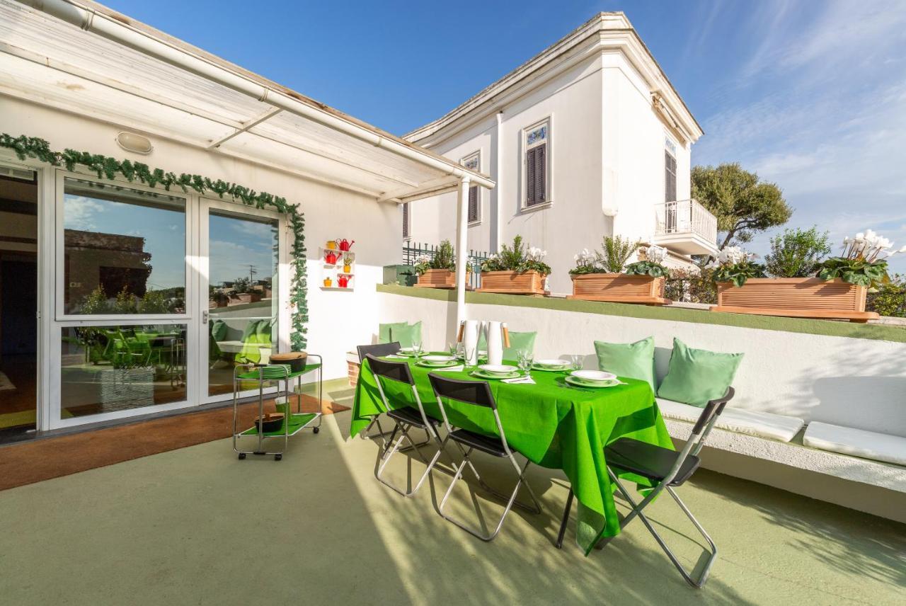 Villa Kamyhouse Una Tranquilla Struttura Nel Verde à Naples Extérieur photo
